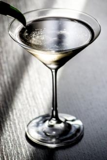 vodka-martini-extra-dry